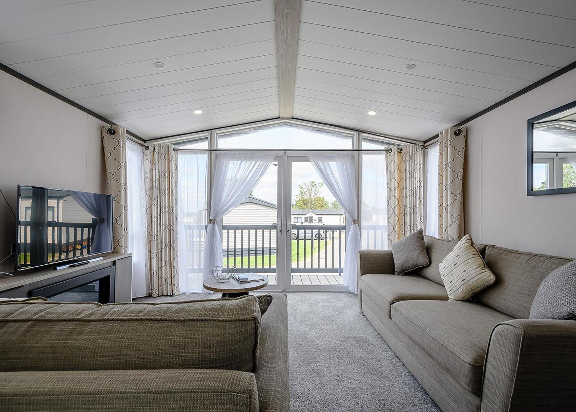 Hotel Green Meadows Country Park Harker Exterior foto
